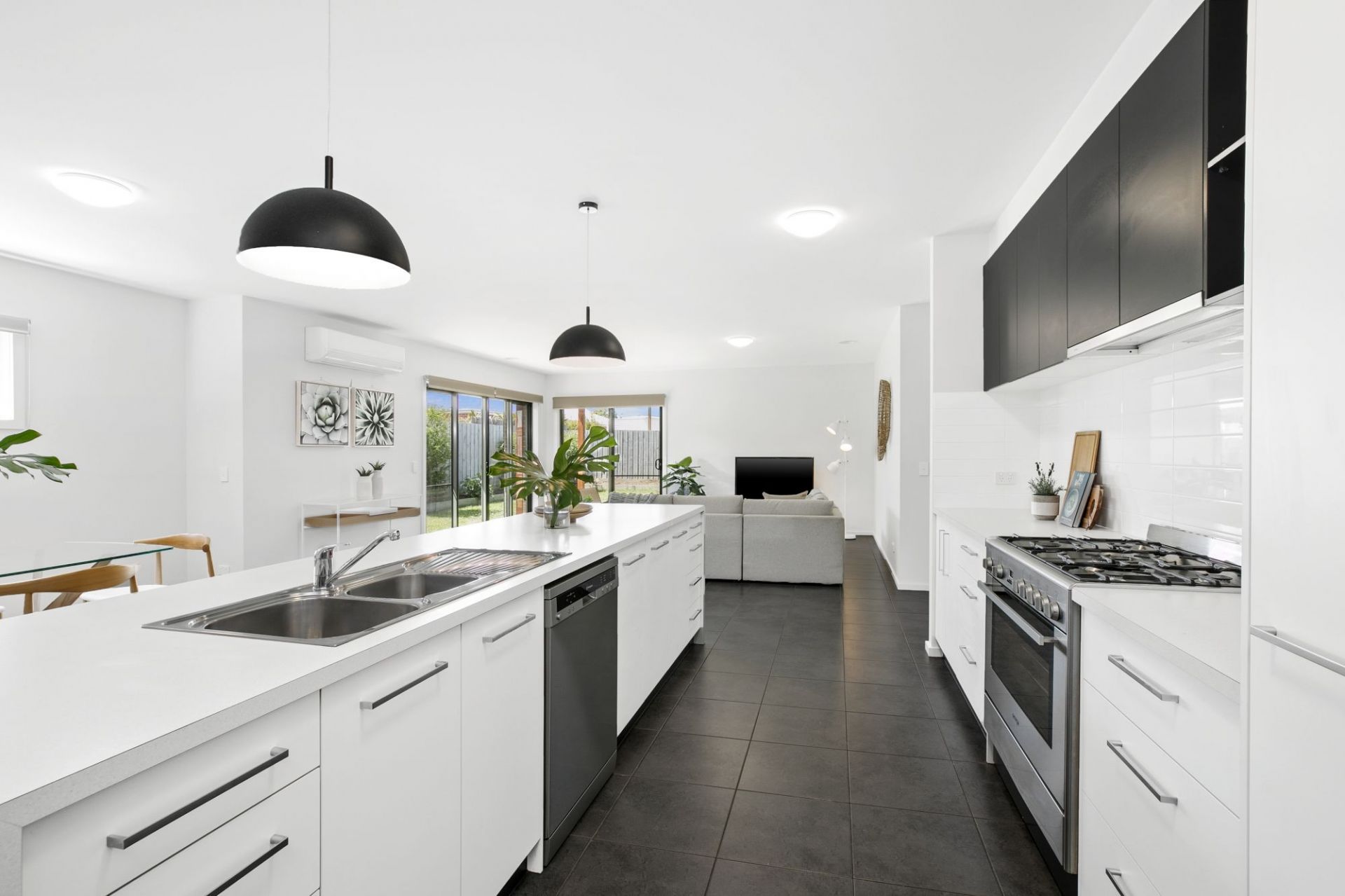 6 Merlan Street Ocean Grove VIC, Ocean Grove - Thumbnail 5
