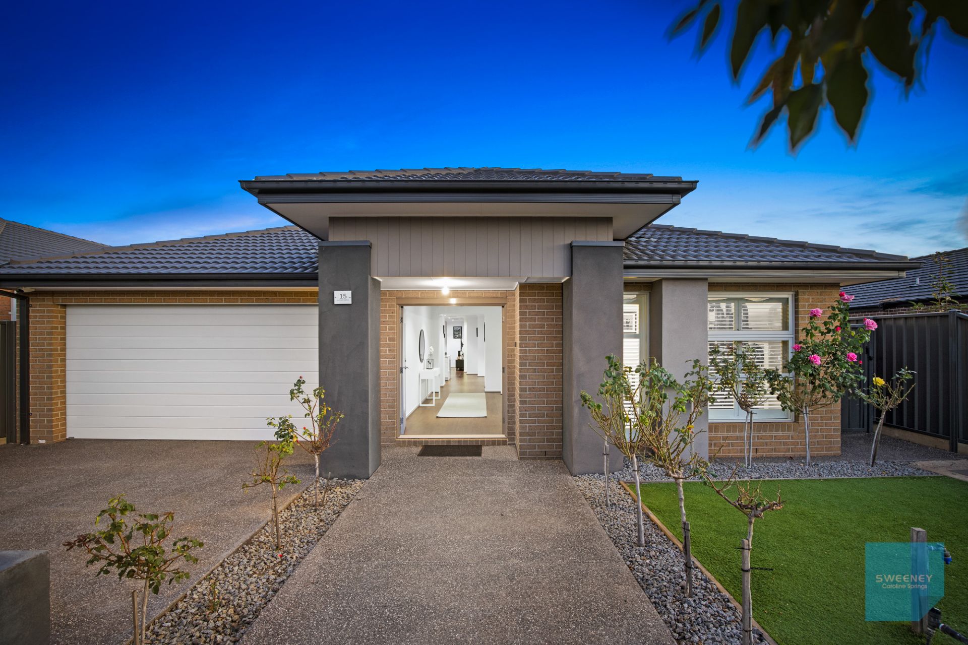 15 Moore Drive, Fraser Rise - Thumbnail 2