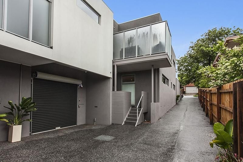 2/6 Nottage Street, St Kilda East - Thumbnail 2