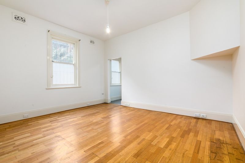 Renovated Home In Leafy Street