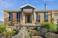 2 Golden Court Wallan, Vic