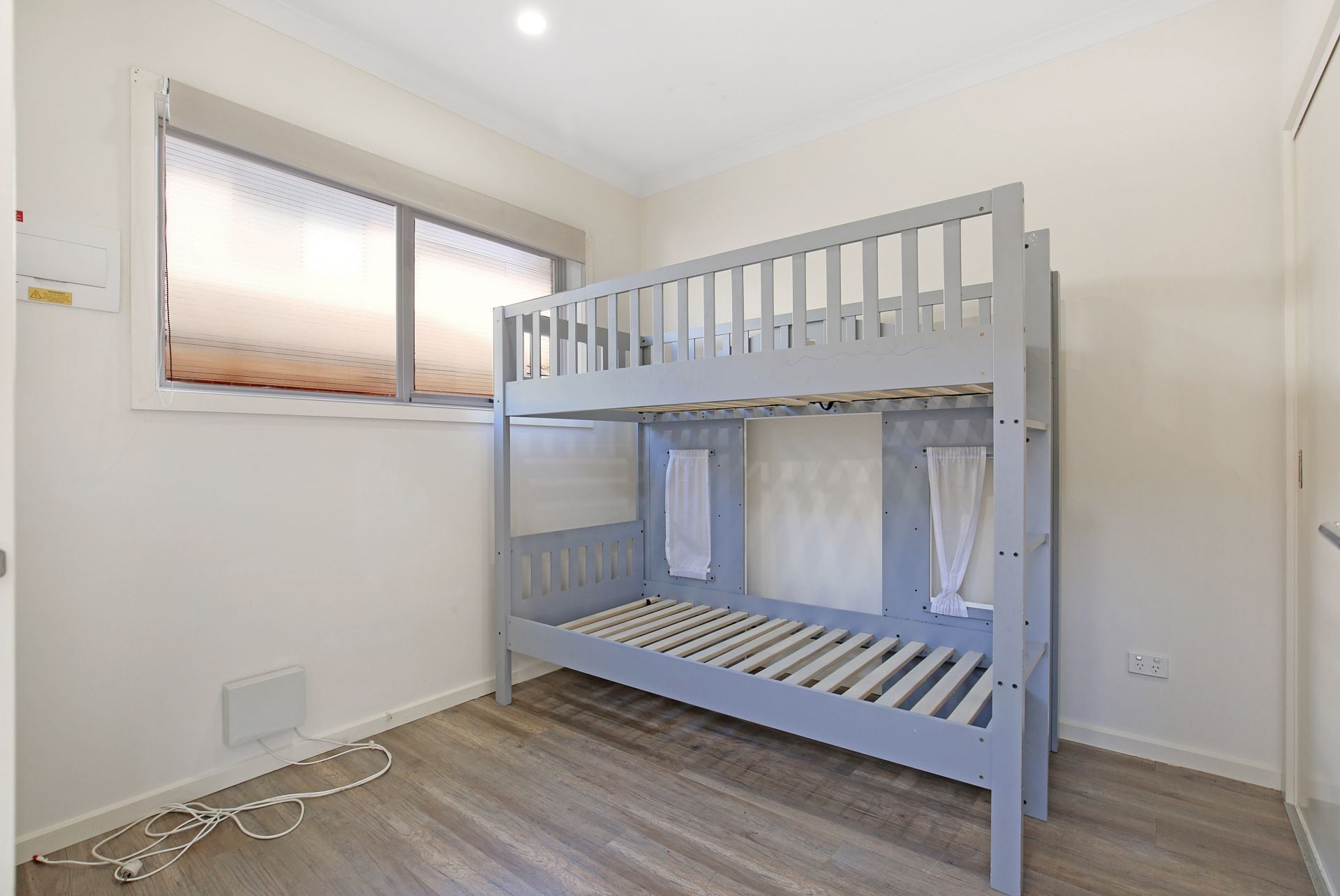 As New Unit in Great Location!
