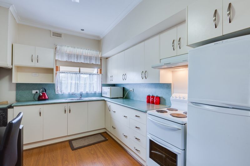 17 Queens Crescent, Bacchus Marsh - Thumbnail 3