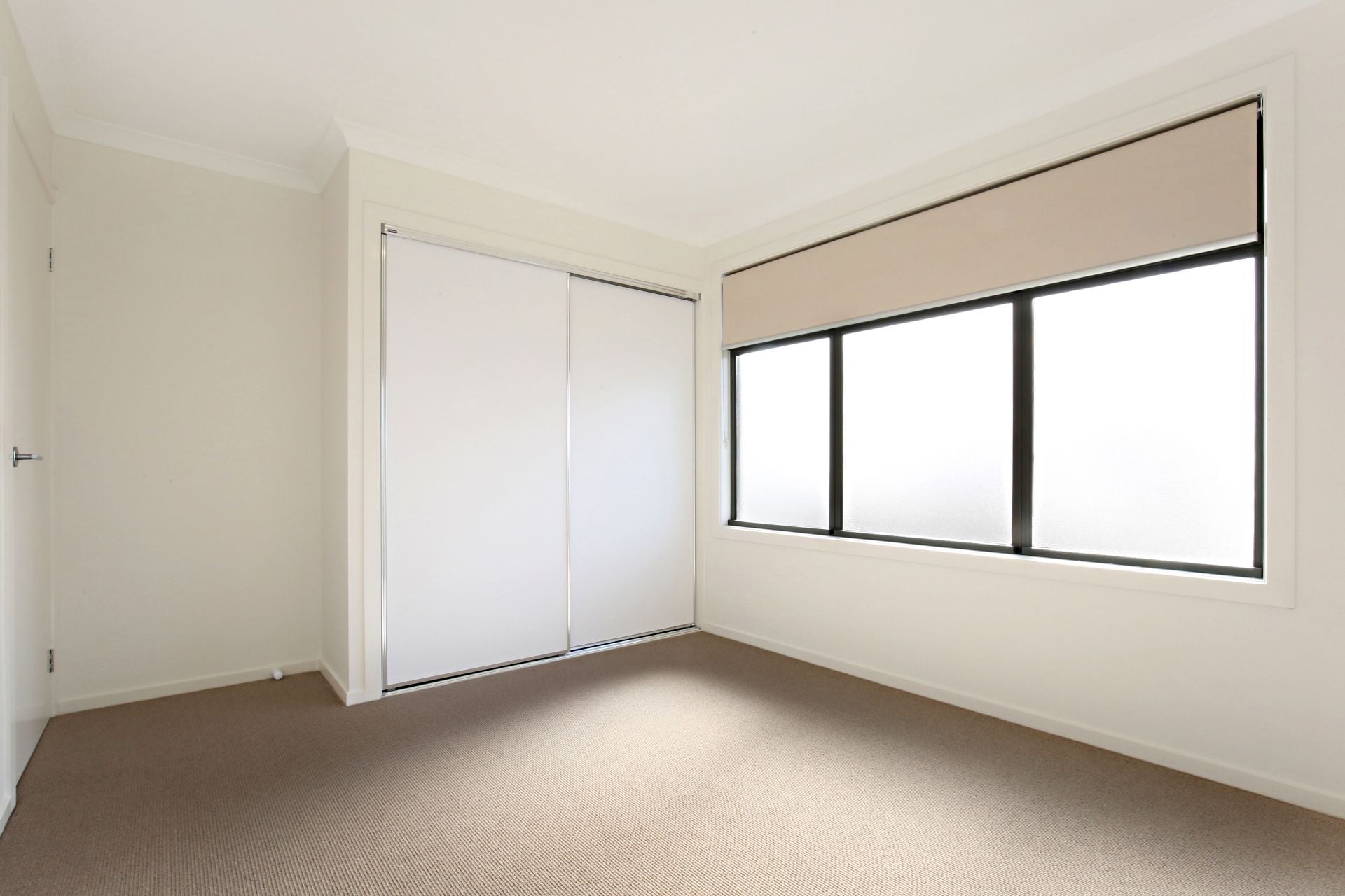SPACIOUS TOWNHOUSE