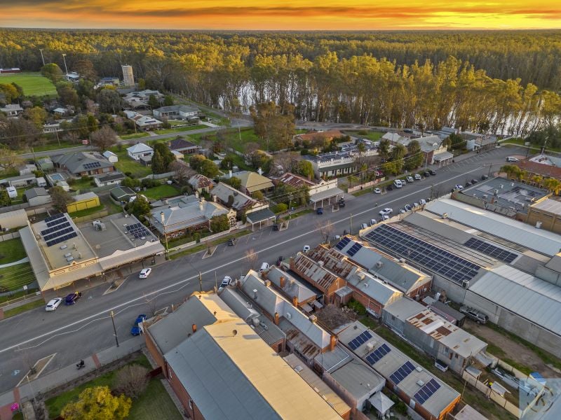 39 Deniliquin Street, Tocumwal Kerr Real Estate