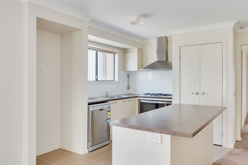 6 Tenth Mews, Bacchus Marsh - Thumbnail 5