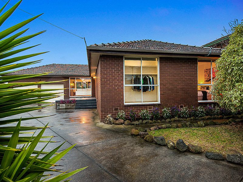 9 Carruthers Court, Altona - Thumbnail 2