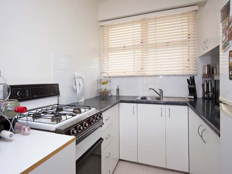 13/7 Anderson Street NEUTRAL BAY NSW, Bay - Thumbnail 4