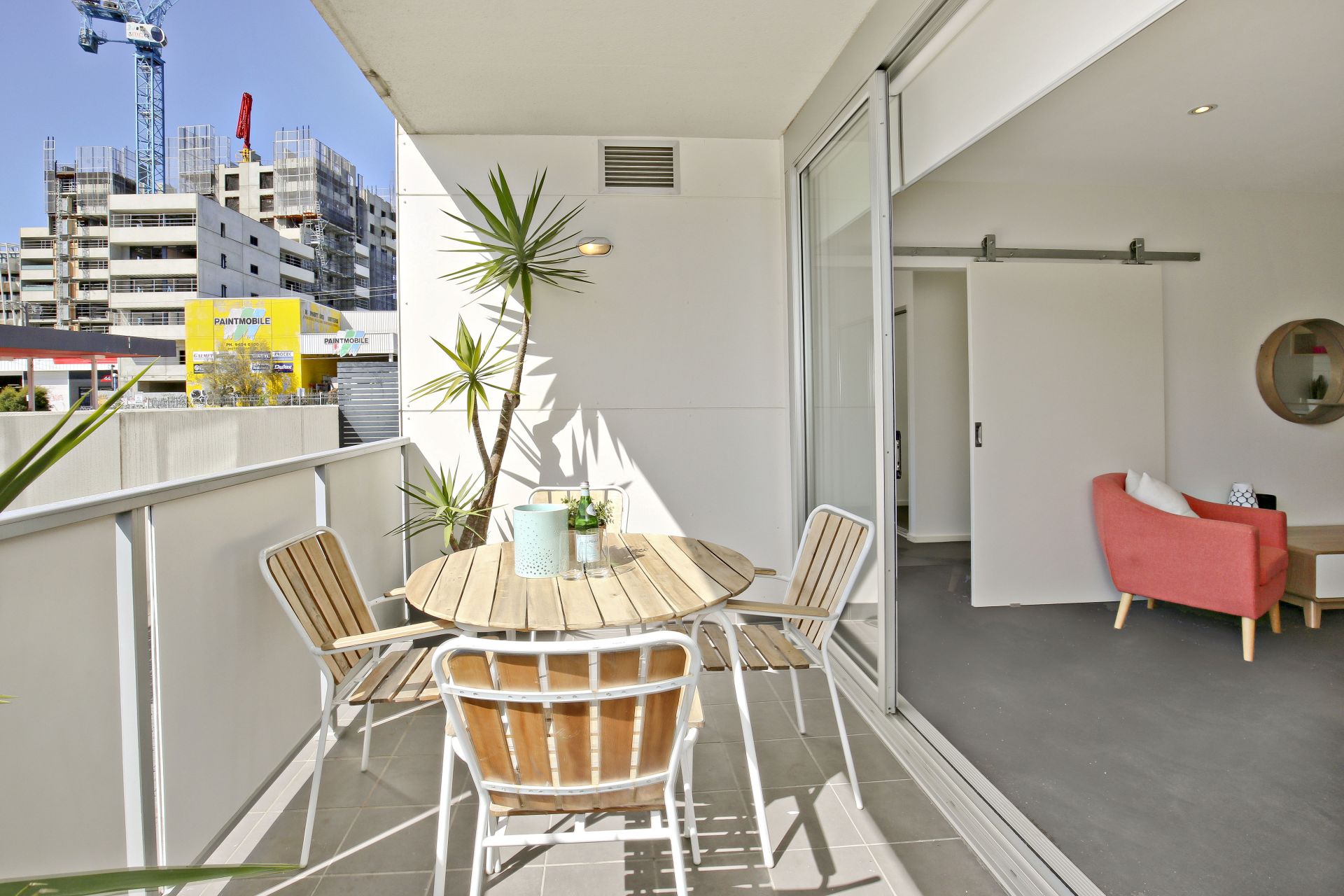 Relaxed Living In A Lifestyle Location