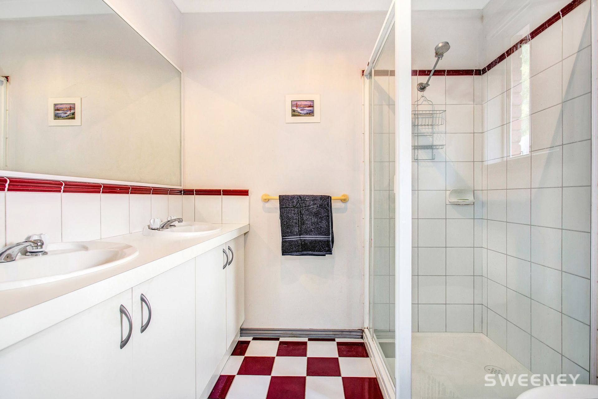 2 O'Connor Court, Altona Meadows - Thumbnail 4