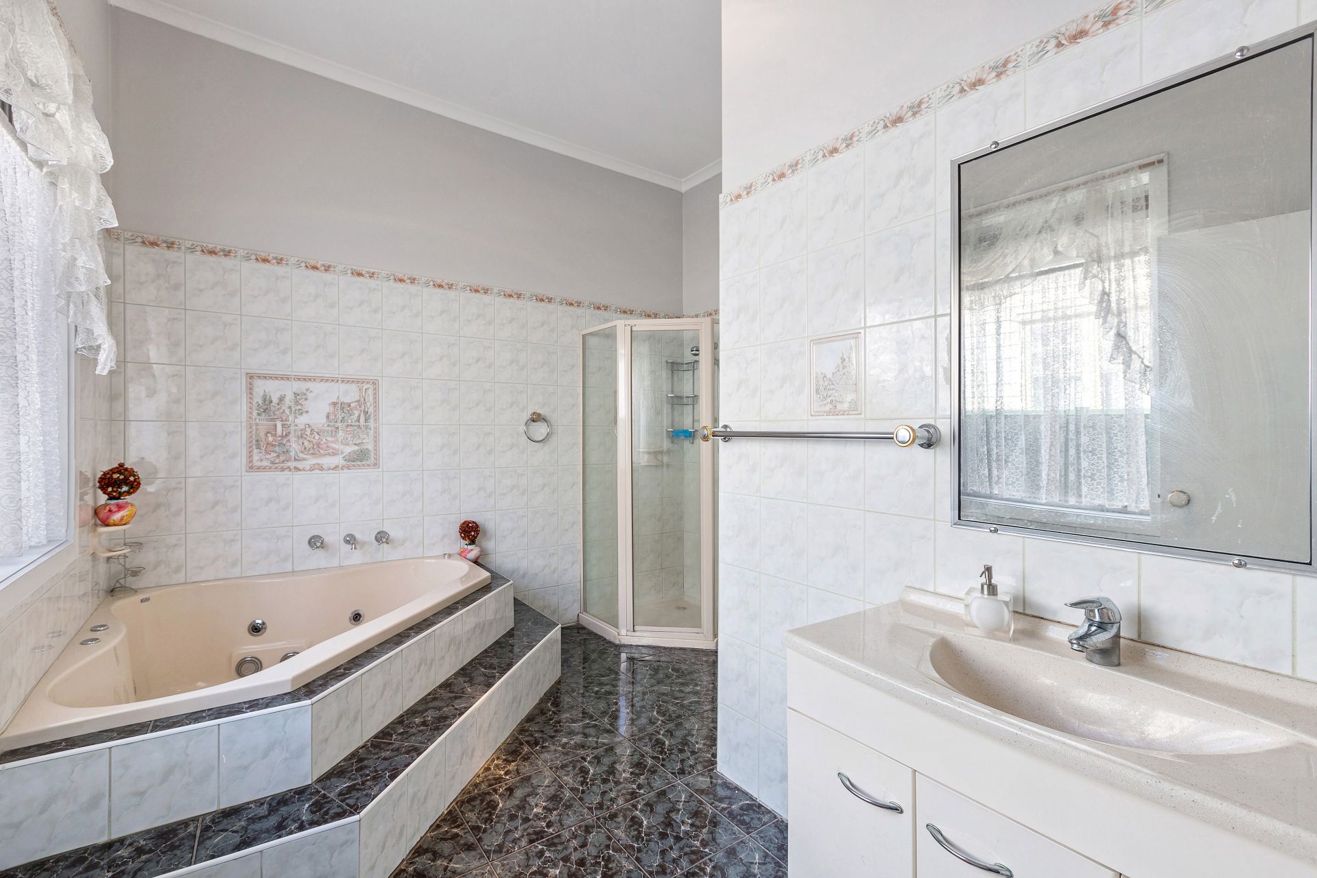 8 Errol Street, Footscray - Thumbnail 4