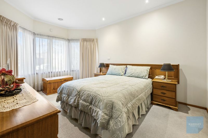 14 Bendigo Circuit, Caroline Springs - Thumbnail 8