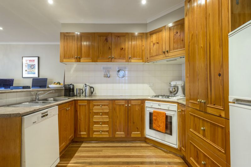 52 Cooloongatta Road, Camberwell - Thumbnail 5