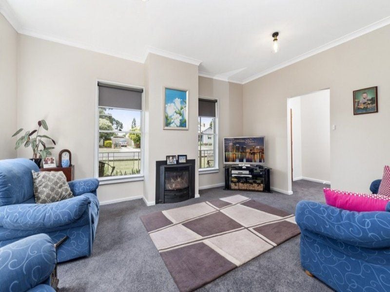 83 Hart Street COLAC VIC, Colac - Thumbnail 5