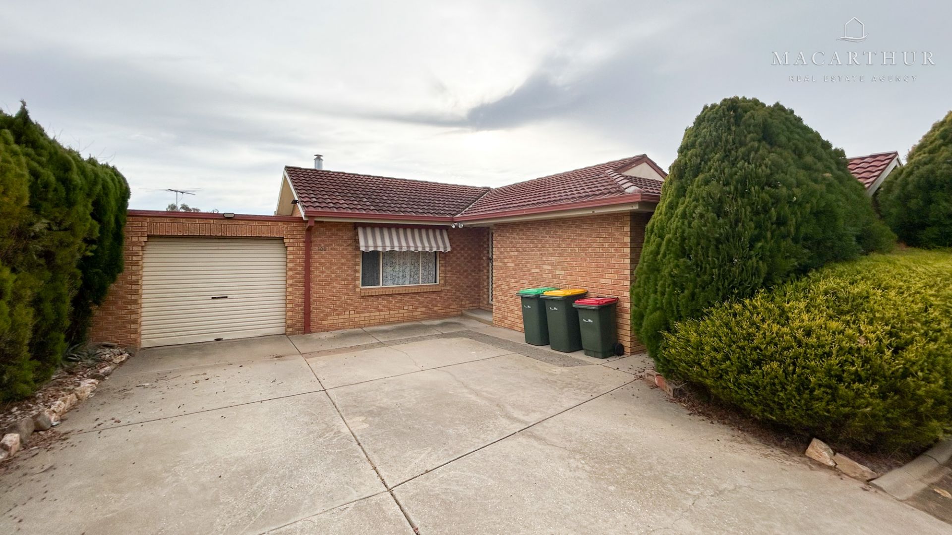100 Raye Street, Tolland Macarthur Real Estate Agency