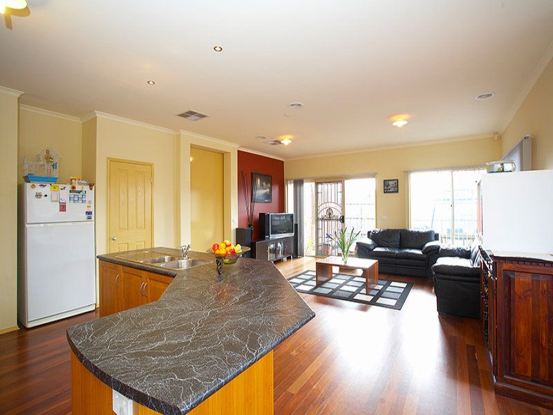15 Anchorage Street, Point Cook - Thumbnail 7