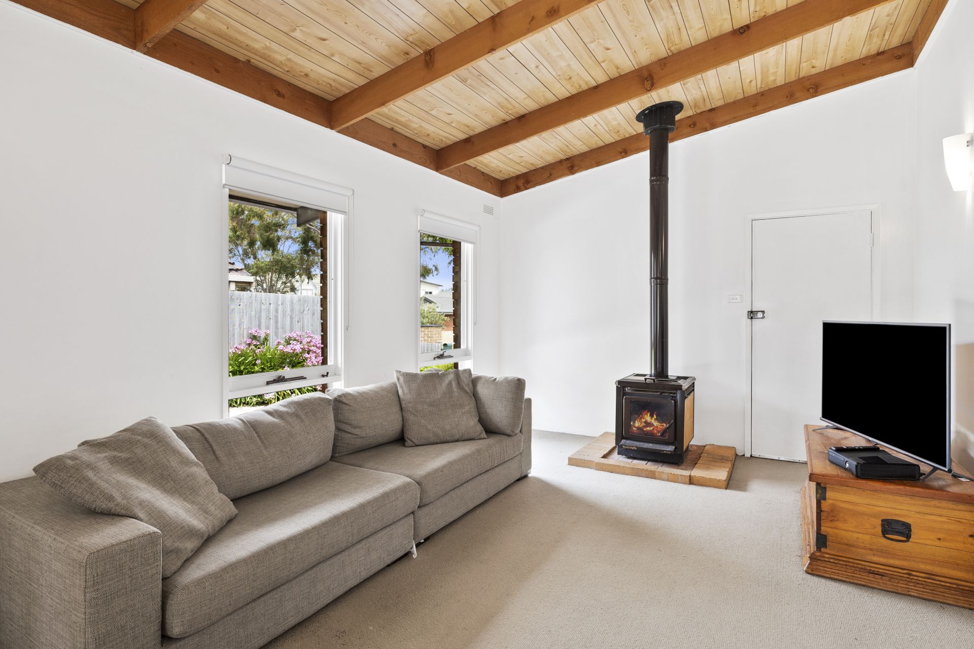 15 Antares Court, Torquay - Thumbnail 5