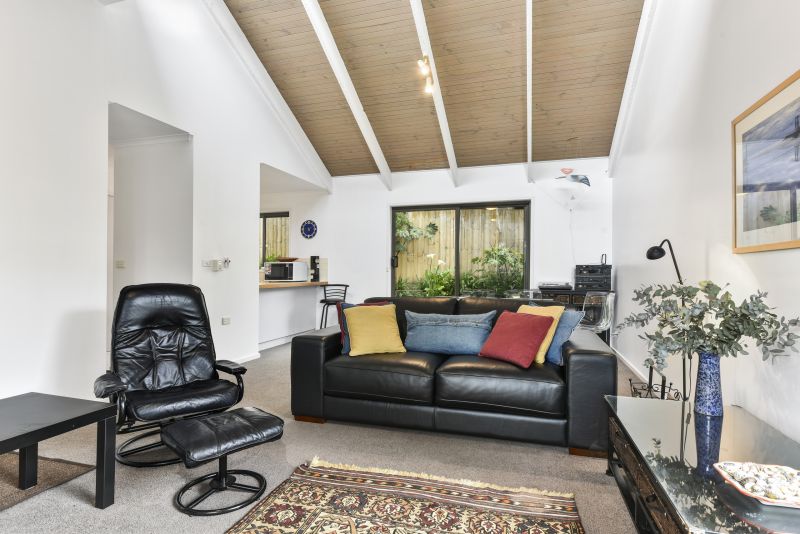 4/11-13 Belvedere Terrace Lorne VIC, Lorne - Thumbnail 3