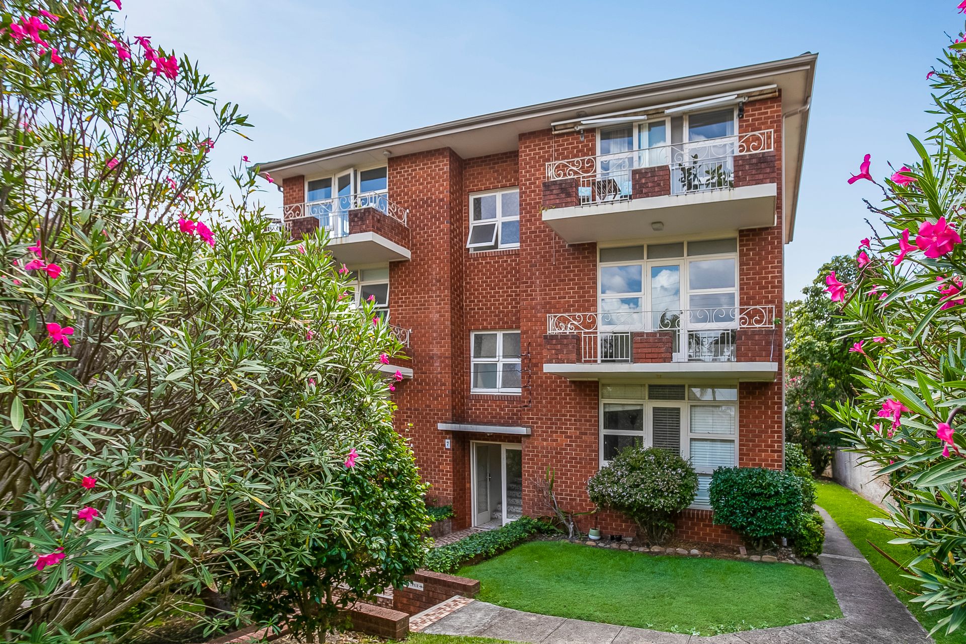 Real Estate For Lease 6/7 Osborne Road Manly , NSW