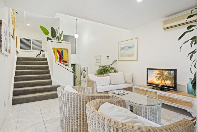 27/3 Lee Road, Runaway Bay - Thumbnail 4