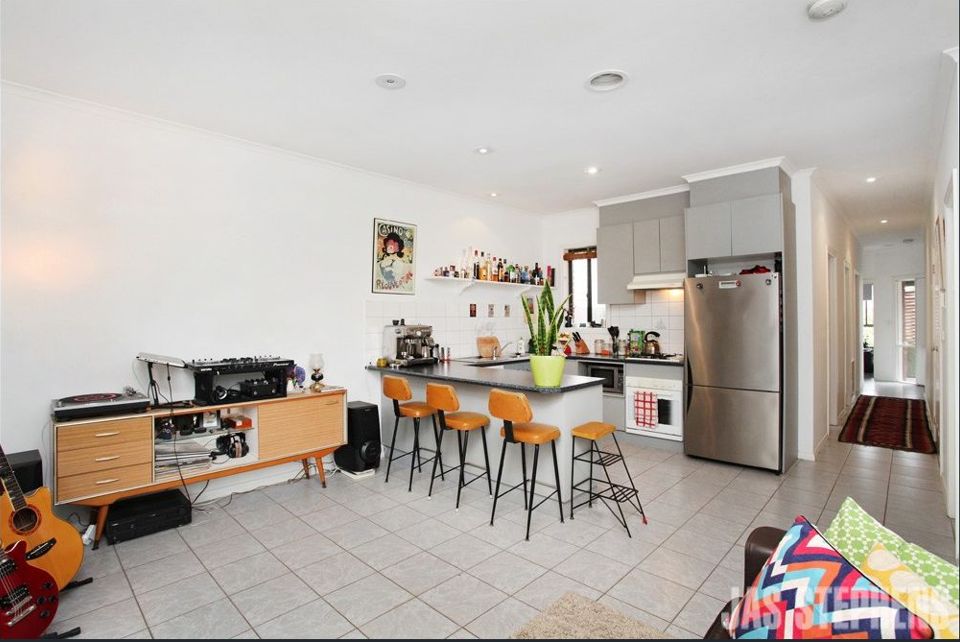 8 Buckingham Street Footscray VIC, Footscray - Thumbnail 7
