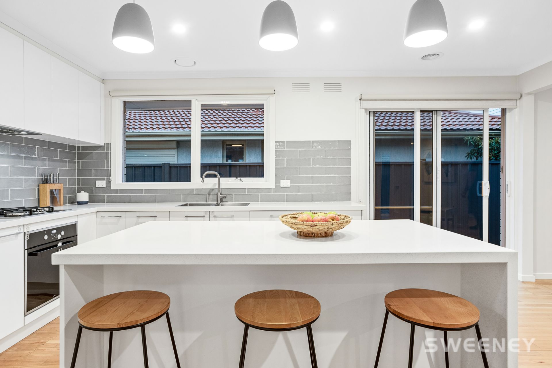 9 Scherman Drive, Altona Meadows - Thumbnail 3