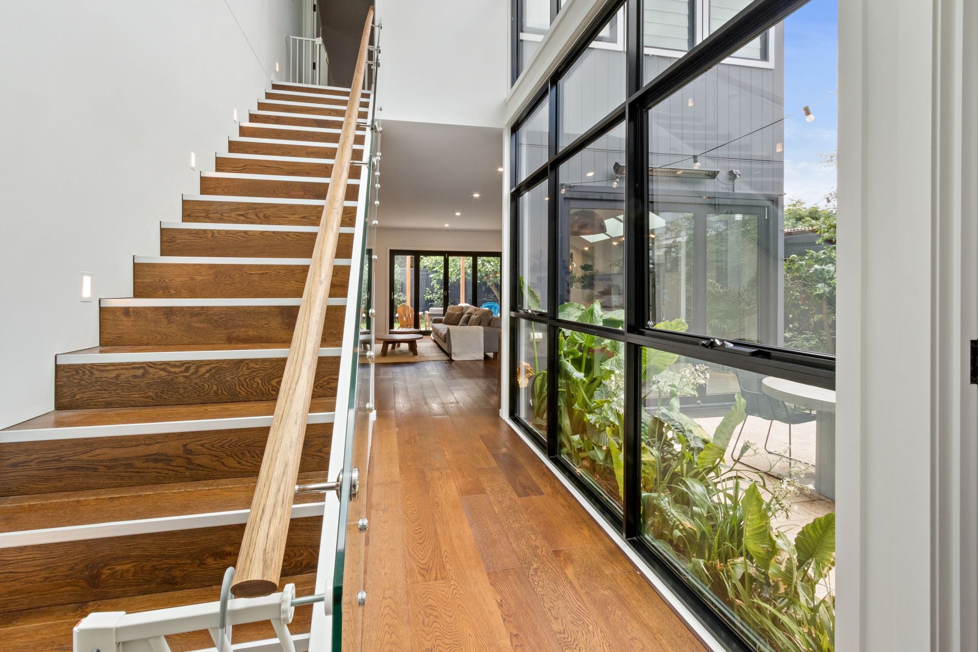 Stunning Architecturally Designed Semi-Detached House In Thornbury