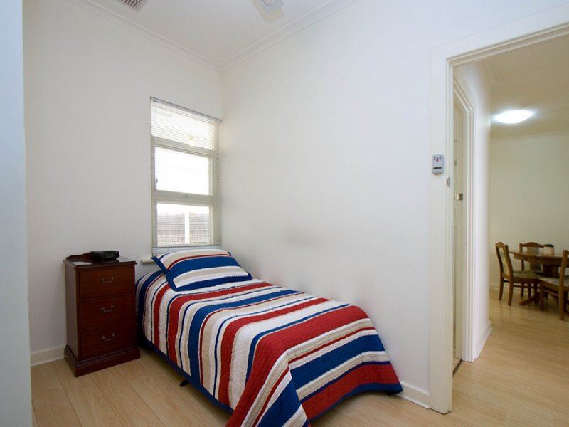 2/48 Partridge Street Glenelg 5045