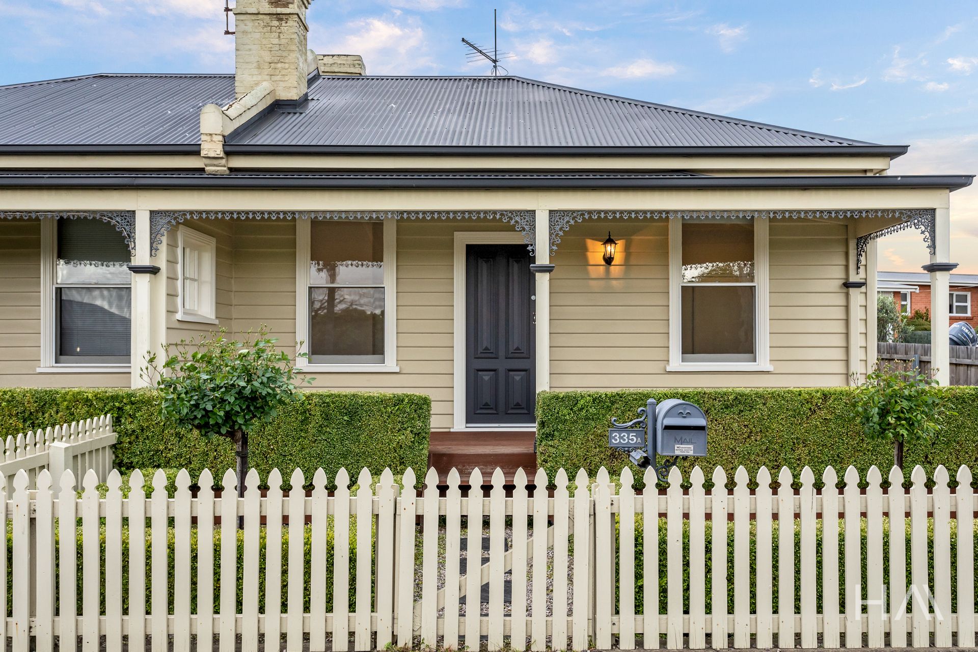 335A St Leonards Road St Leonards, St Leonards - Thumbnail 2