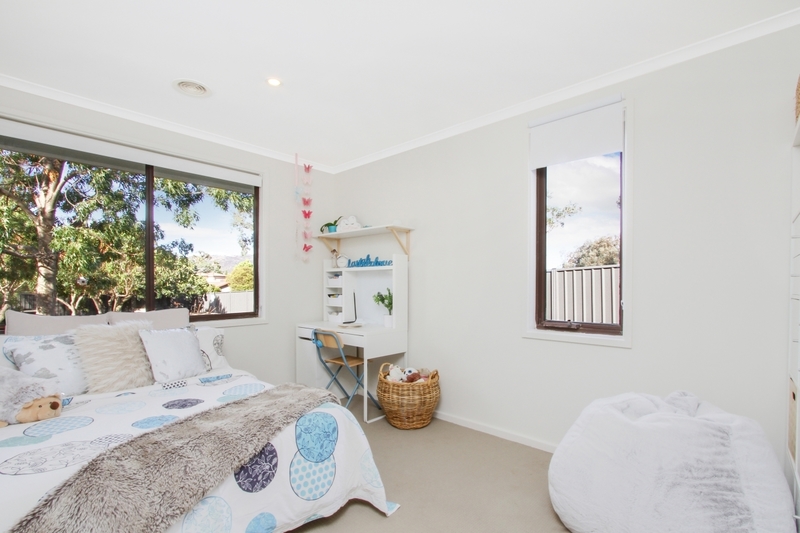 11 Khull Crescent, Kambah - Thumbnail 8