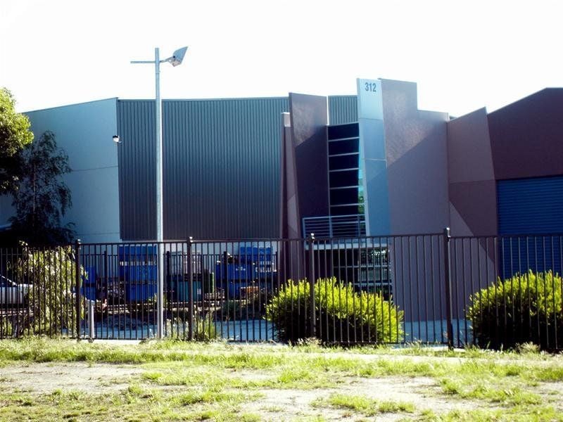 312 Hume Highway, Craigieburn