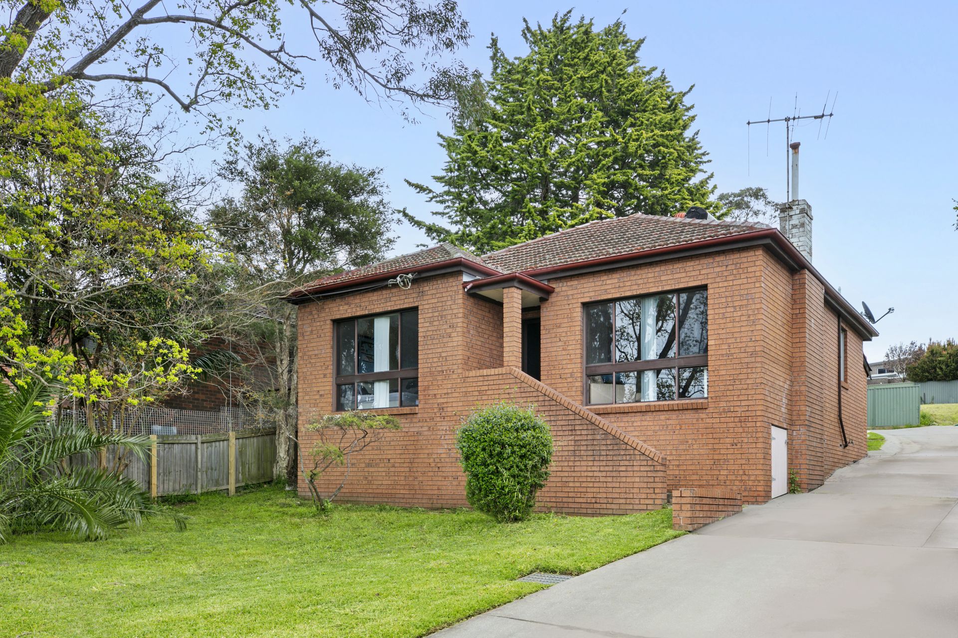 13 Winifred Avenue, Caringbah Brookes Partners Real Estate