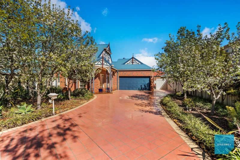 25 Ranmore Grove, Caroline Springs - Thumbnail 3
