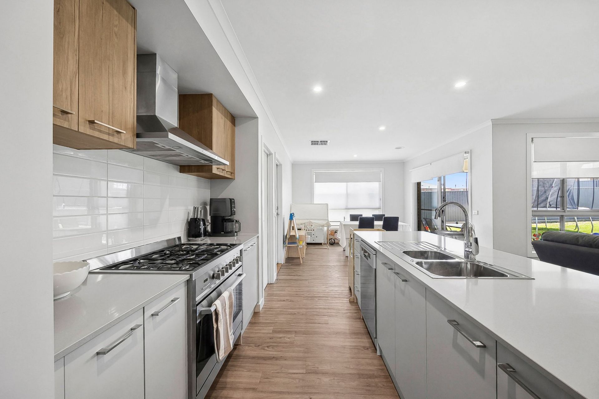 40 McLeod Crescent, Lucas, Lucas - Thumbnail 7