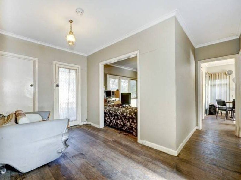 22 Edward Avenue, Altona North - Thumbnail 3