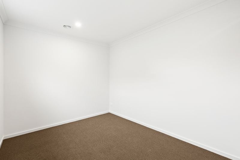14 Growling Crescent, Wollert