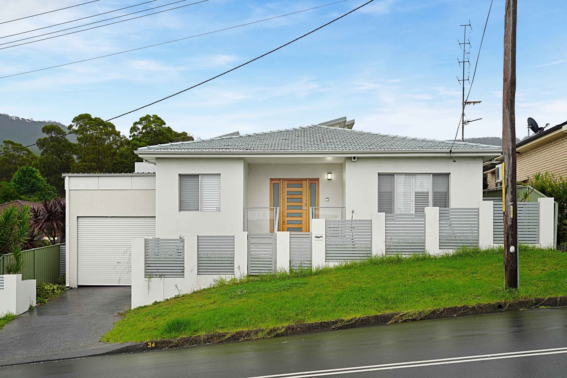 Real Estate For Lease 34 Ryan Street Balgownie , NSW