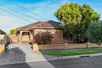12 Austin Street, St Albans VIC