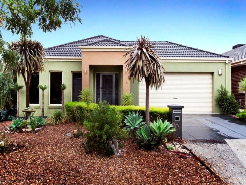 8 Wattlepark Street, Caroline Springs - Thumbnail 2