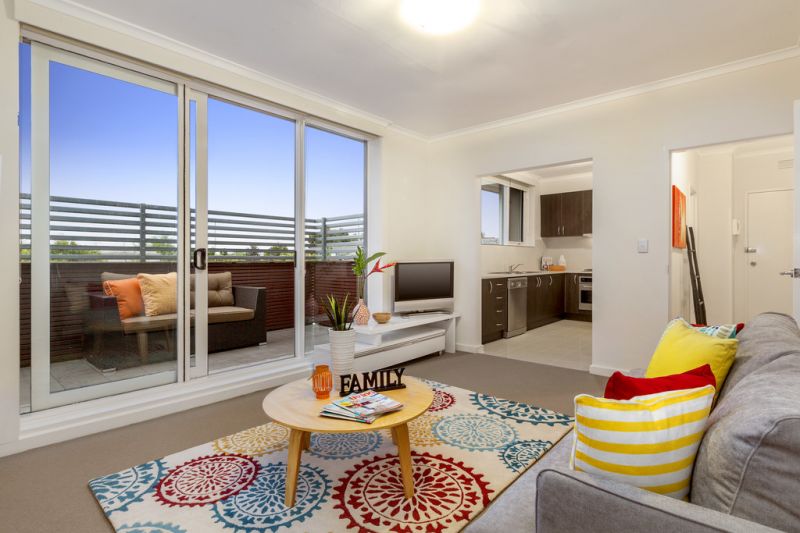 6/4 Hill Street, Hawthorn - Thumbnail 2