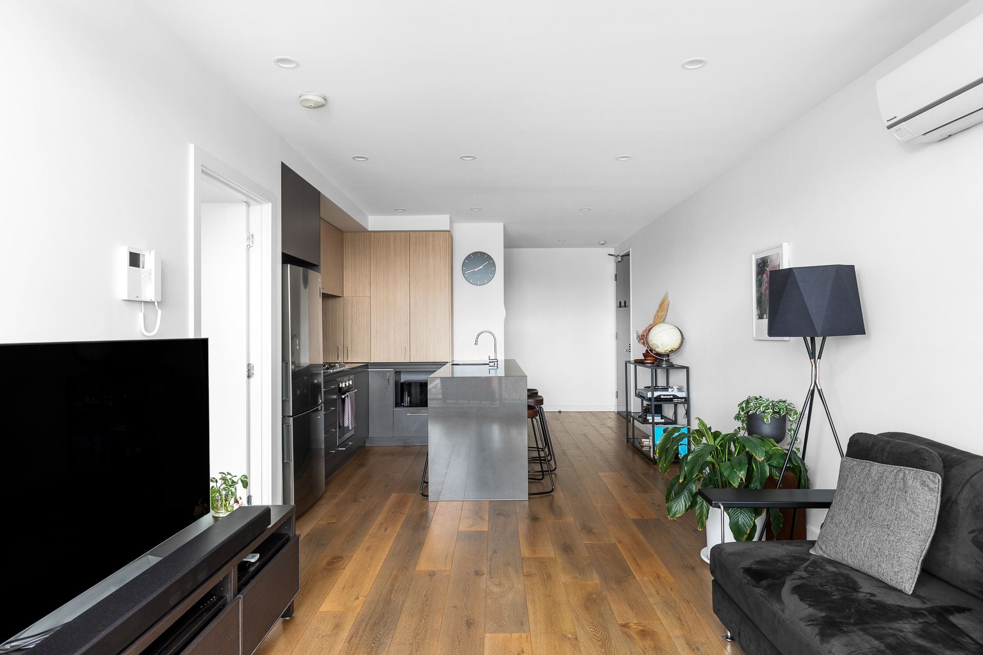 301/99 Donald Street, Footscray - Thumbnail 3
