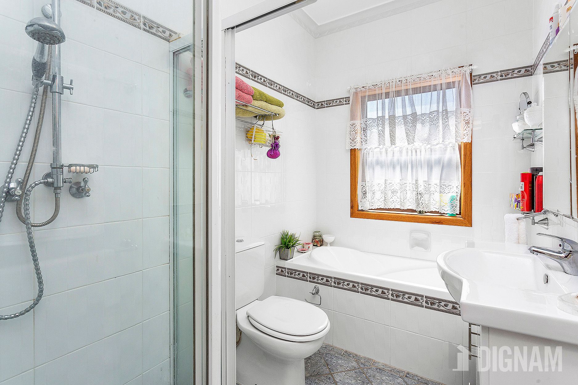 5 Corinda Road, Woonona NSW