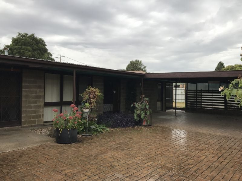 4 Peppercorn Parade, Epping