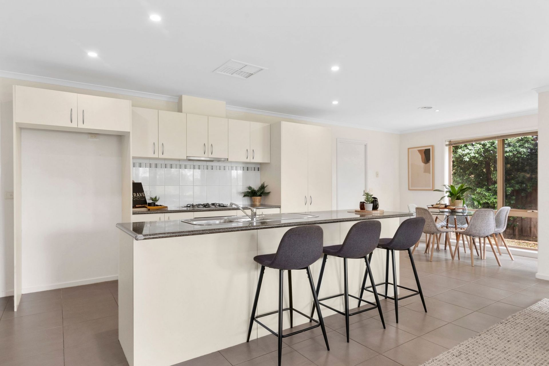 10 Esperance Court, Mount Martha OBrien Real Estate