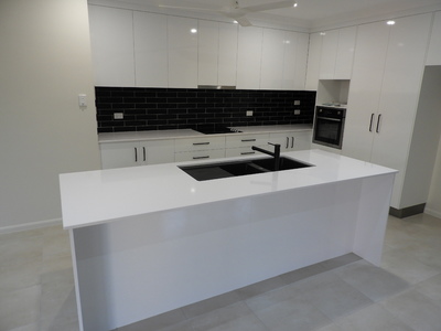 A CLASS RENTAL LISTING 