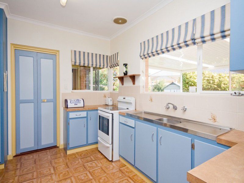 38 Leabrook Drive Rostrevor 5073