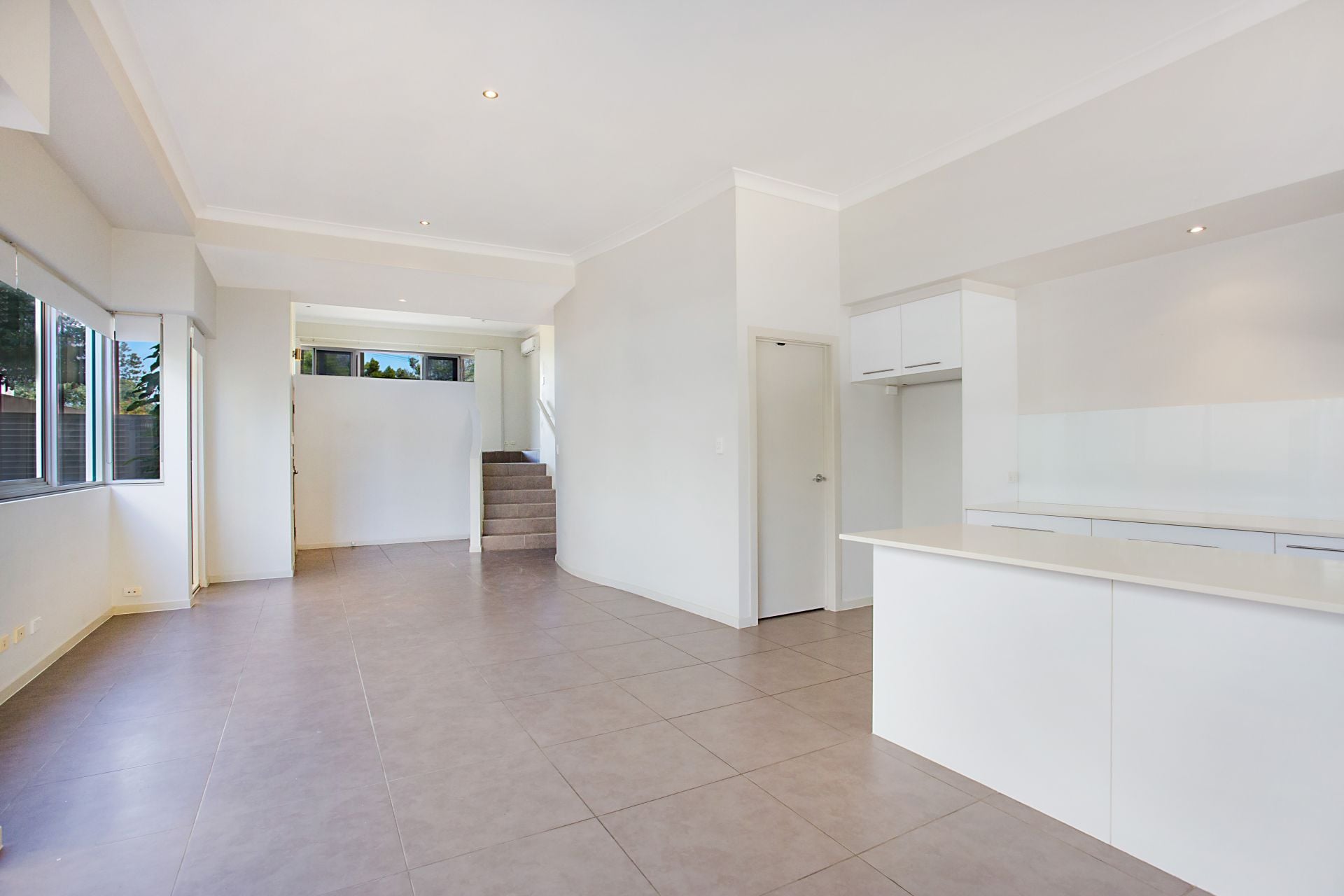 2/25 Anembo Street Chevron Island QLD, Chevron Island - Thumbnail 4