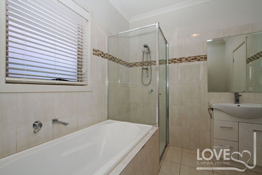 Spacious Private Home!