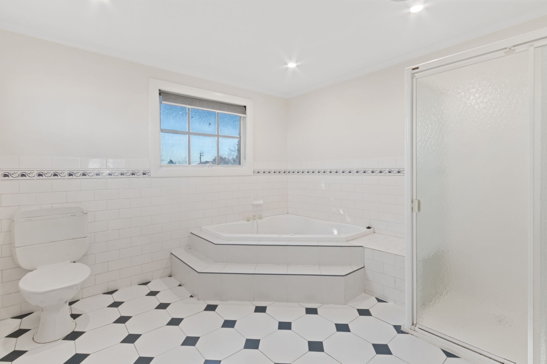 Perfectly Positioned Family Home!