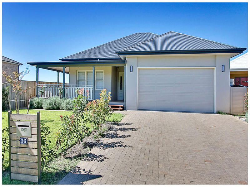 36 Norfolk Place, North Richmond - Thumbnail 3